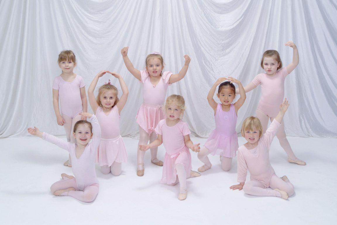 ballet classes 3-4-5-6 year olds mini-movers
